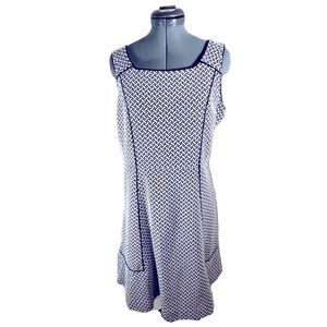 Lands End Women’s Lightweight Black and White Dress Size 10P